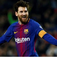 L'entraîneur de Barcelone fait l'éloge de Messi